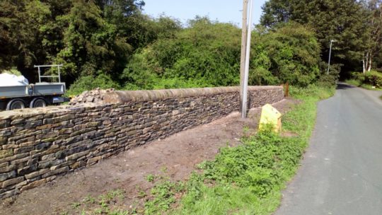 roadside-dry-stone-wall-flockton