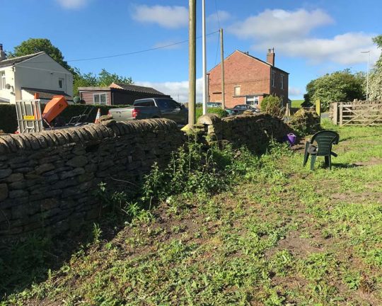 roadside-wall-flockton-before